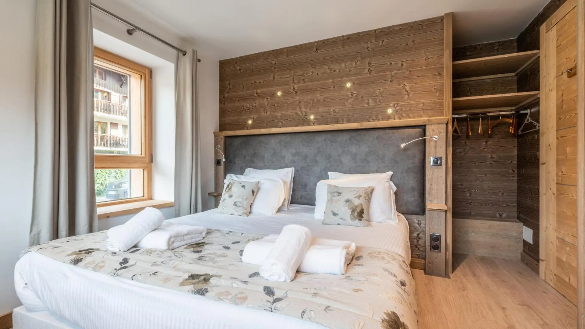 Flocon Appartement 3 Chambres, Centre De Morzine Apartment
